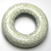 1 Stück Kunststoffperle Natur Imitat, Ring Marmoroptik creme 39,5mm, Bohrung 2mm