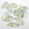 6 Stück Swarovski® Kristalle 4228 Navette, 10x5mm, White Opal Foiled *234